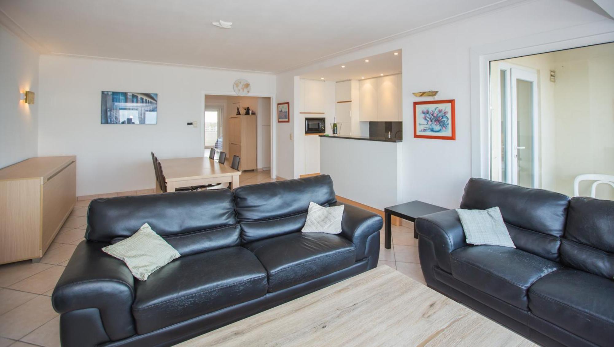 Bright Apartment With Sea View Остенде Екстериор снимка